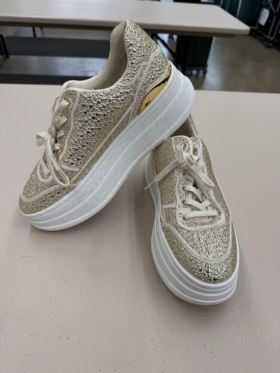 Michael Kors Shoes - Michael Kors Women's Hayes Lace Up Sneakers